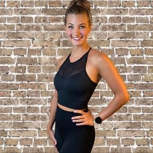 Black fitness apparel set